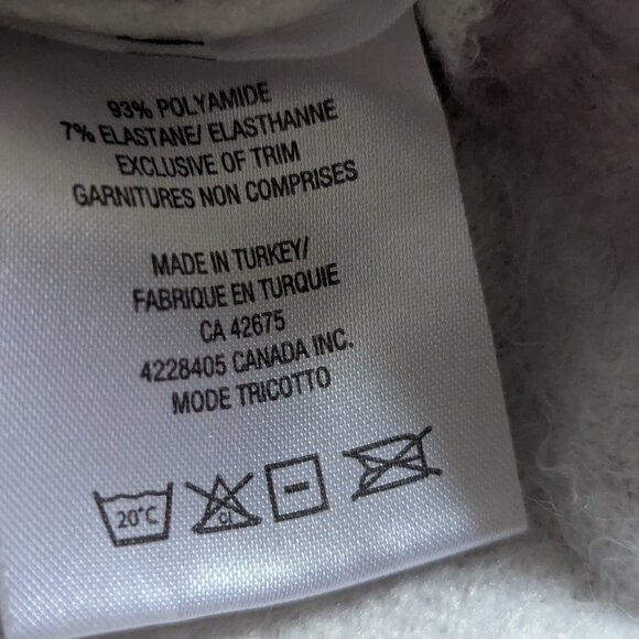 Tricotto Sweater - Picture 7 of 8